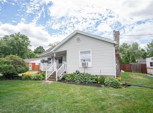 8242-8244 Navarre Rd SW, Massillon, OH 44646