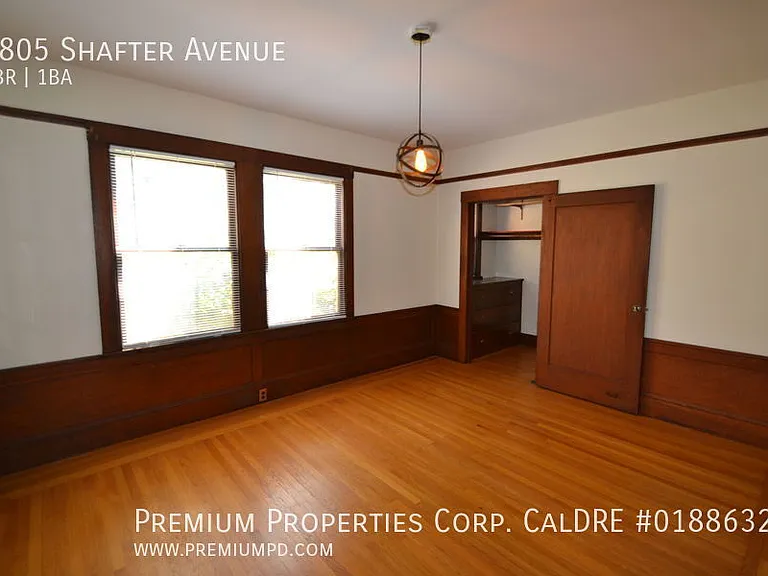 3805 Shafter Ave — Photo 8