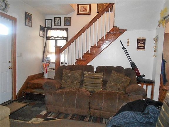 Additional Living Room