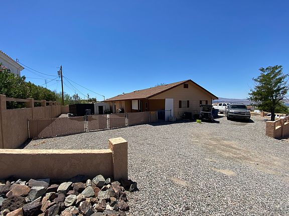 5th image of 3330 Date Row Ln