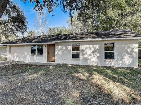 850 Cedar Cir, Tavares, FL 32778