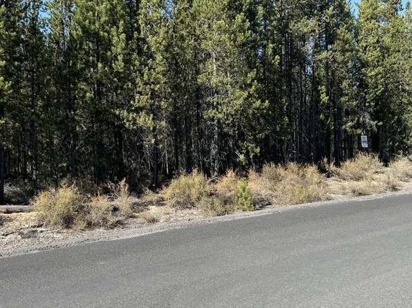 Two Rivers Rd, Crescent, OR 97733