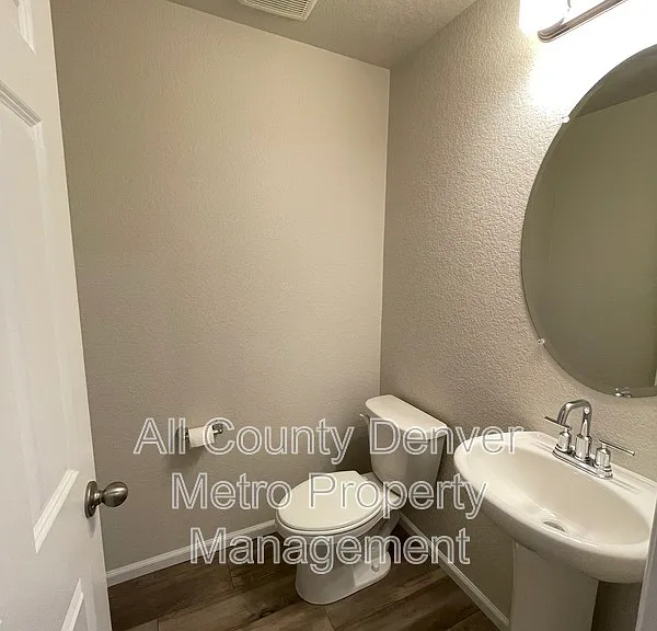 6089 N Liverpool St — Photo 19