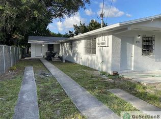 915 NW 80th St #917, Miami, FL 33150