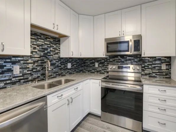 475 Straight Creek Dr #302, Dillon, CO 80435