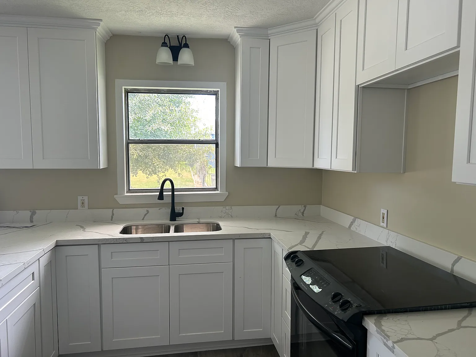 2 bed, 980 sqft, $1,250 — Photo 2