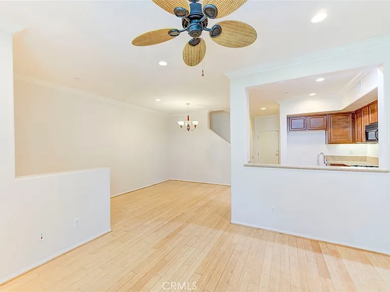 7 Chilmark St — Photo 11