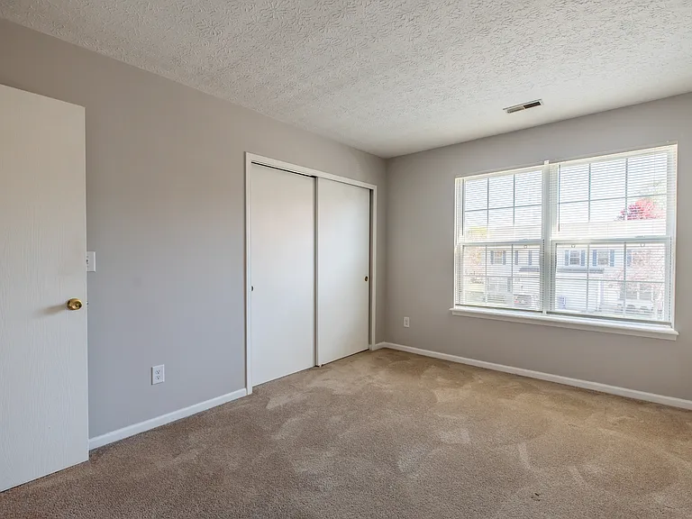 484-486 Applegate Ln #486 — Photo 27
