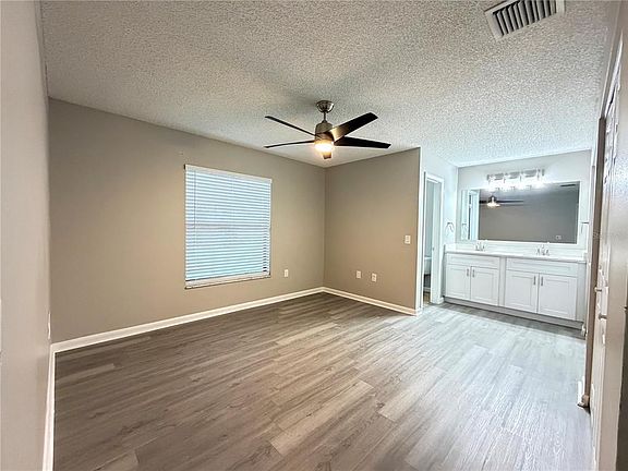 4th image of 2510 CHERRY BLOSSOM COURT
