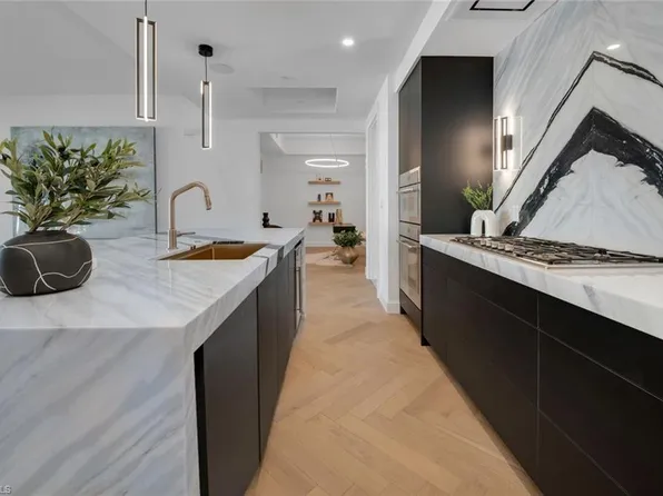 1125 Central AVE #564, NAPLES, FL 34102