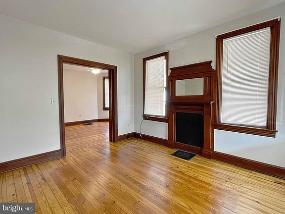 3rd image of 418 S Market St