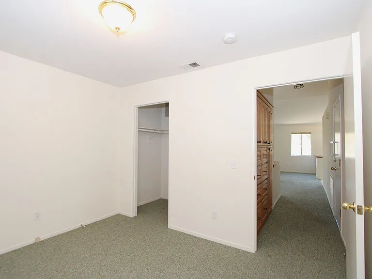 10770 Deerfield Dr — Photo 20