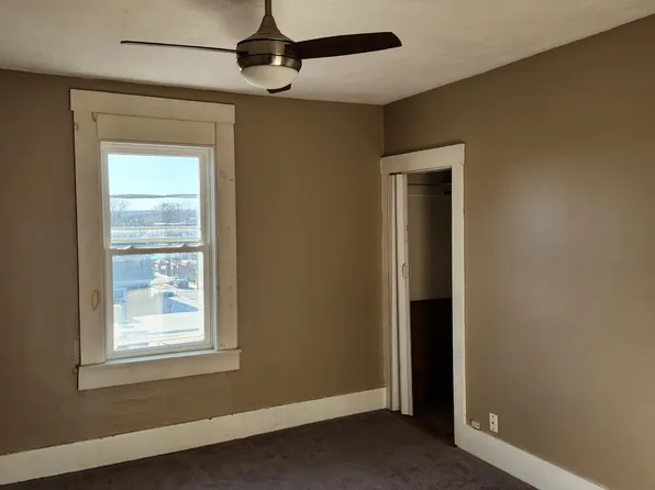 103 W Pearl St APT 3, Nashua, NH 03060