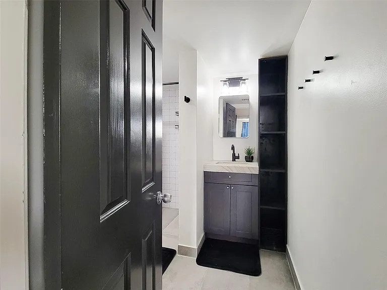 3525 Sage Rd #908 — Photo 23