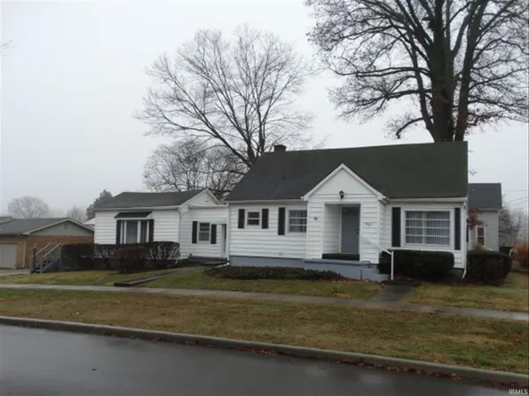 201 E Montgomery St, Owensville, IN 47665