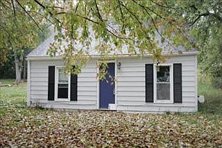 1st image of 586 Kincaid St