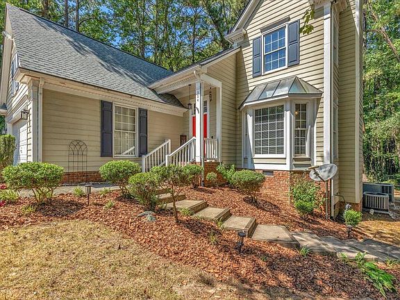 4th image of 304 Catlin Rd