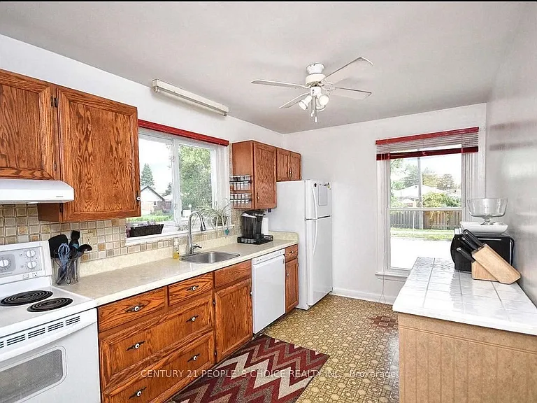 62 Tecumseh Dr #MAIN — Photo 3