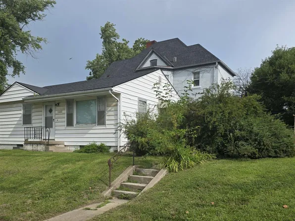 3882 California St, Omaha, NE 68131