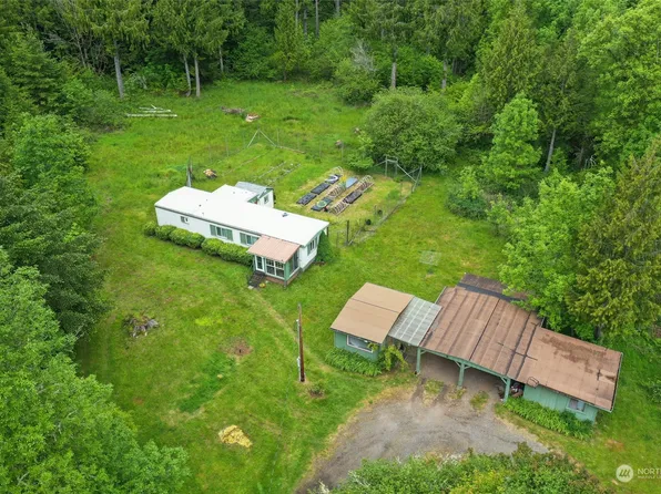 16640 Vail Loop SE, Rainier, WA 98576