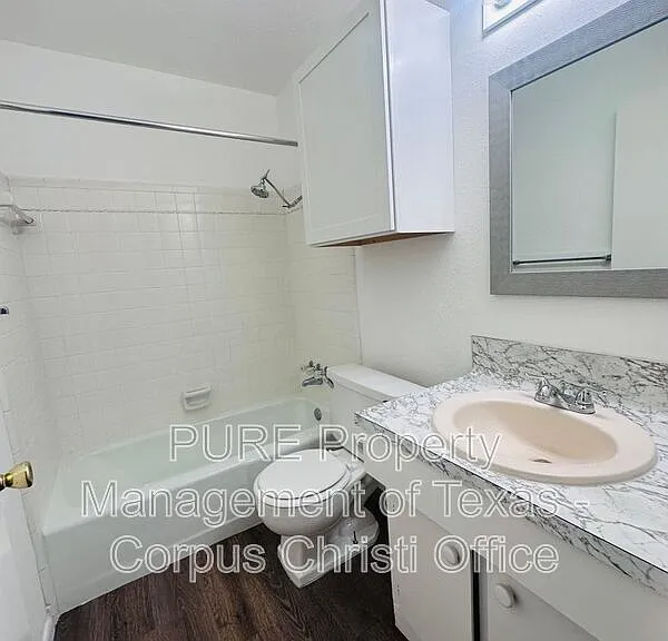 4006 Panama Dr — Photo 16
