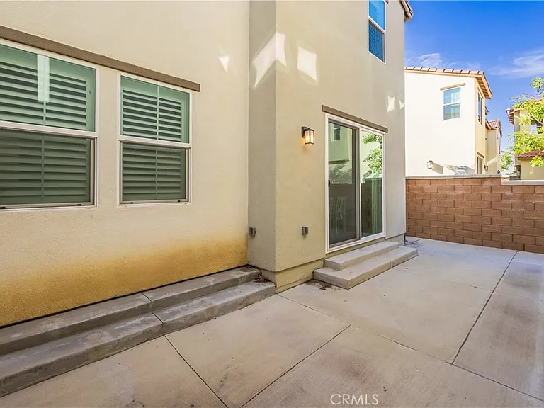 9513 Retreat Pl — Photo 32