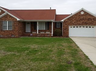 1123 W Old Glencoe Rd, Burlington, NC 27217