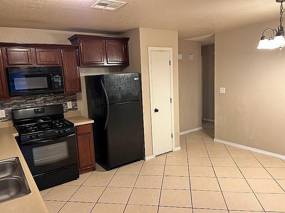 5th image of 13333 Jonathan Elias Ct