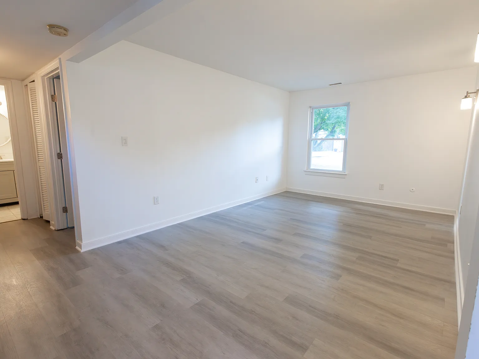 3 bed, 1810 sqft, $2,800 — Photo 4
