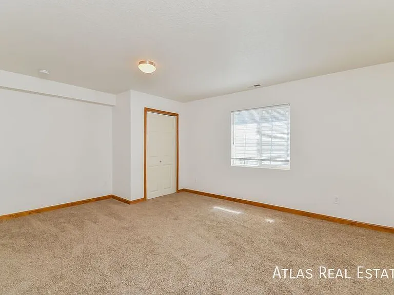 5187 Fennel Dr — Photo 12