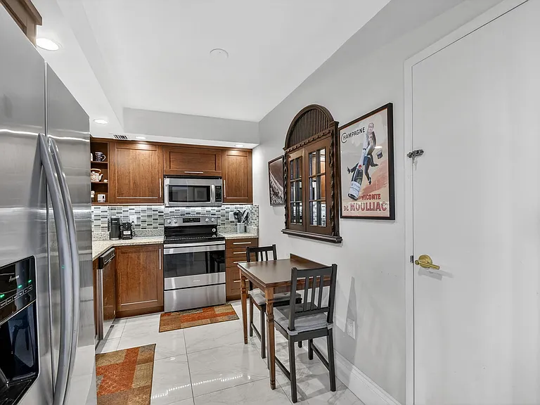 3450 S Ocean Blvd #423 — Photo 4