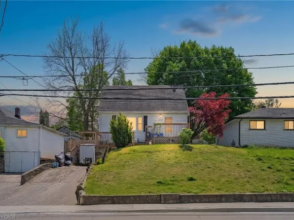 222 Park Row, Woodstock, ON N4S 1W2