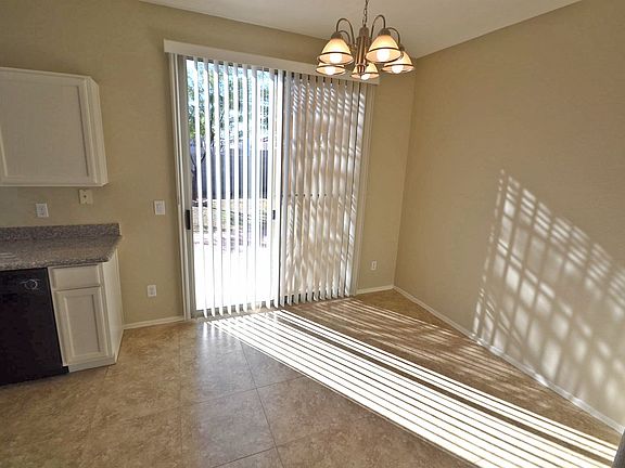 5th image of 10447 E Flossmoor Ave