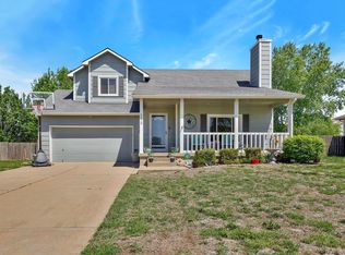 5018 E Willow Point Rd, Wichita, KS 67220