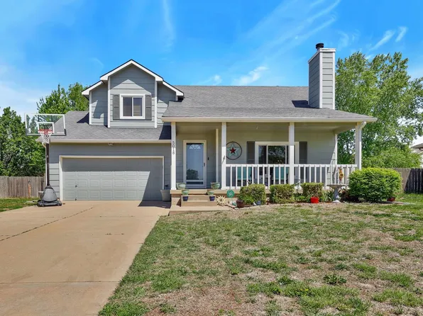5018 E Willow Point Rd, Wichita, KS 67220