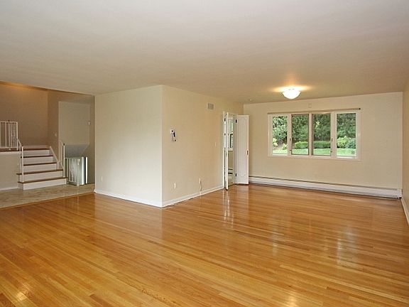 Dining Room/Living Room