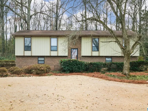 1317 Old Boston Rd, Alabaster, AL 35007