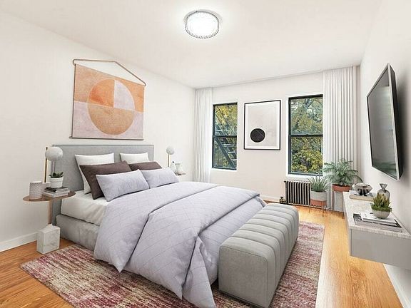 5th image of 444 W 48th St #4E*