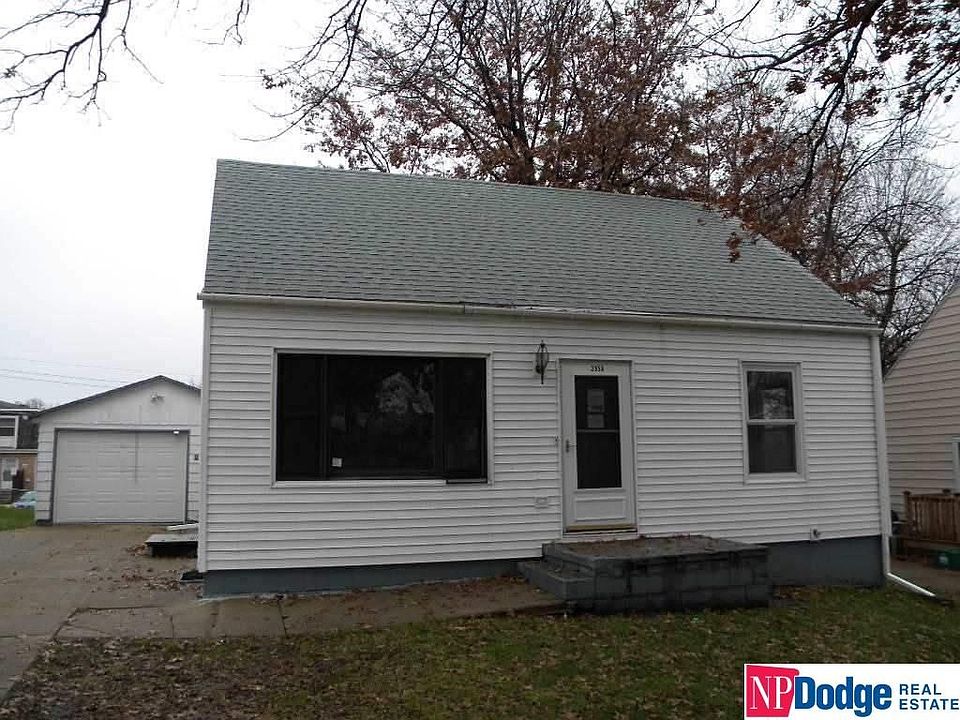 1st image of 3958 East St