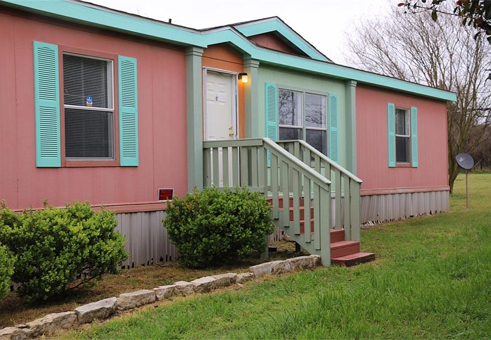1st image of 13228 Bluebonnet Ln
