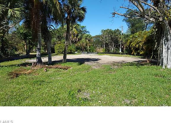 5th image of 3965 Coquina Dr