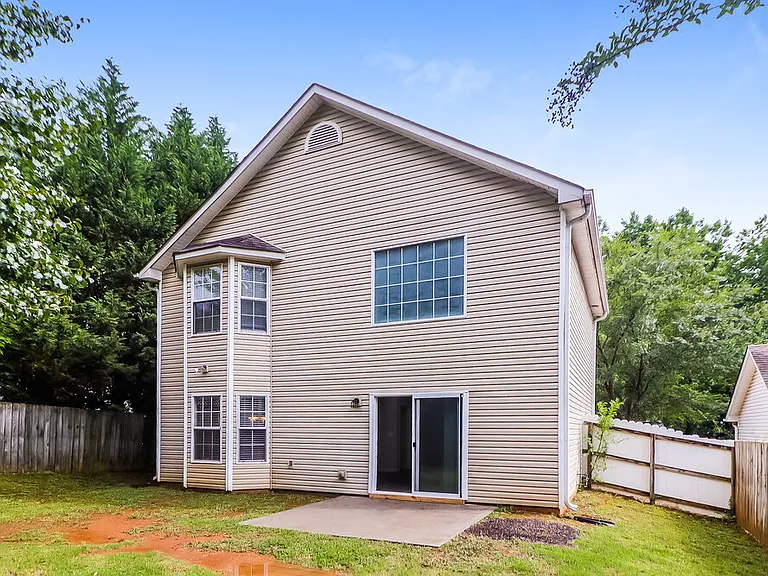 3242 Liberty Commons Dr NW — Photo 17