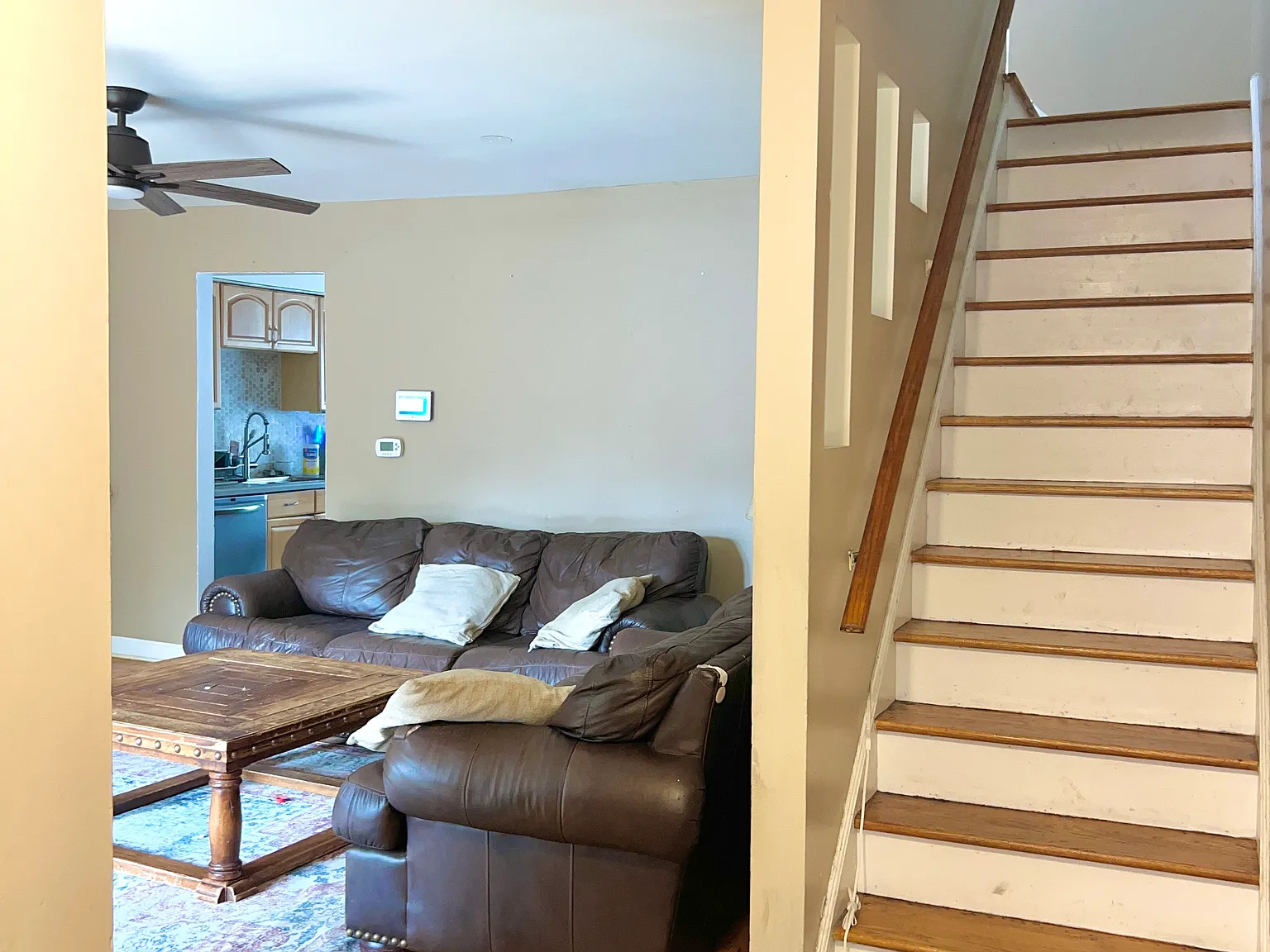 3 bed, 2.5 bath, 1480 sqft, $3,650 — Photo 3