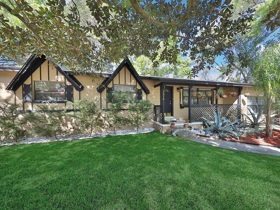 1st image of 2556 Burlingame Dr W