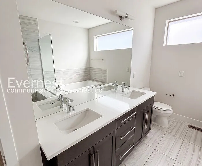2649 17th St #5 — Photo 6