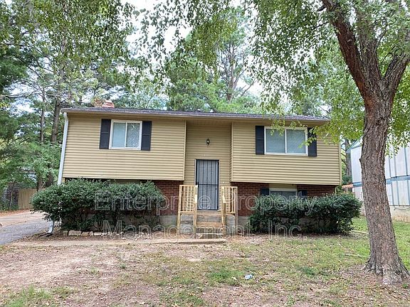 3rd image of 4309 Park Forest Dr