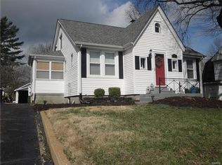 21 Saint Charles Pl, Saint Louis, MO 63119