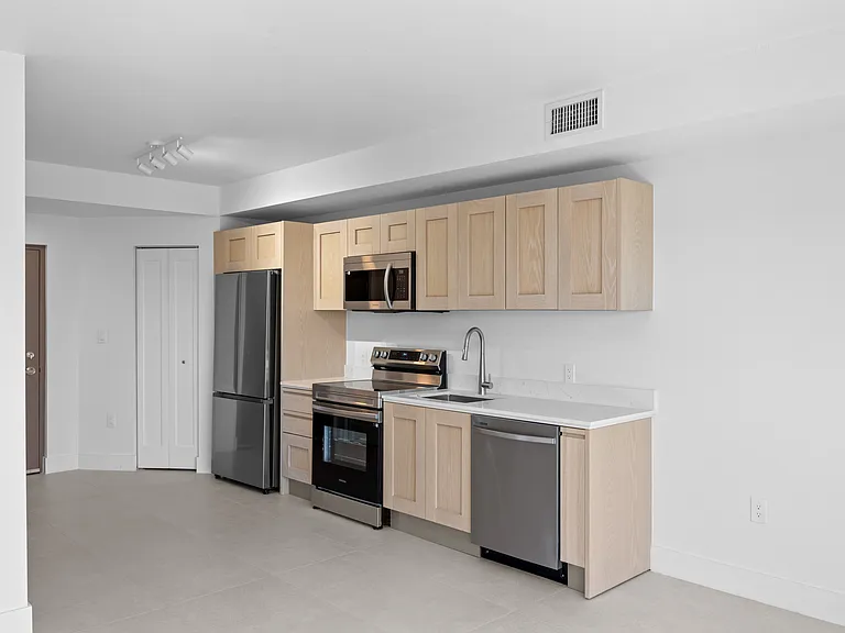Cauley Residences by Trion Living — Photo 21