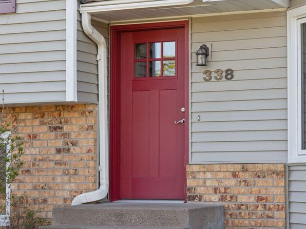 338 Jesse James Ln, Saint Paul, MN 55115