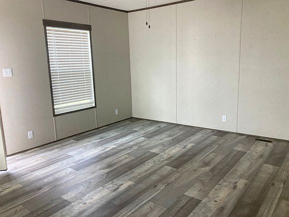 4th image of 1613 Steller Ln